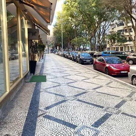 Casa Encantada - Poeta * ליסבון