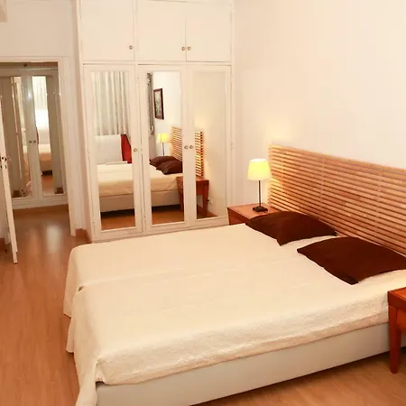 Casa Encantada - Poeta Лиссабон